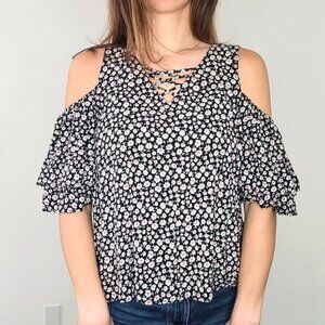 SO Floral Cold Shoulder Layered Sleeve Blouse Size Medium